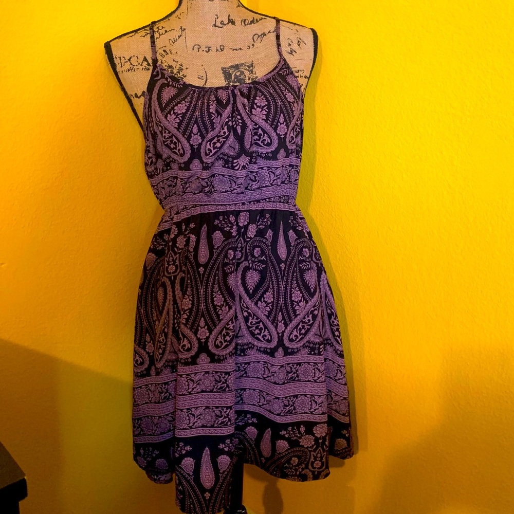 Medium Paisley Designed Dress